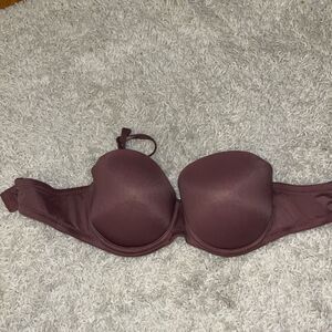 Victoria’s Secret pink strapless bra 36c